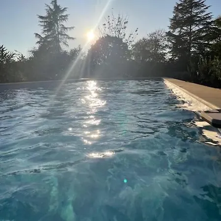 Bed & Breakfast Manoir Majoral *